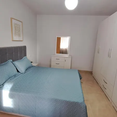 Apartamento Leka House In Durrës